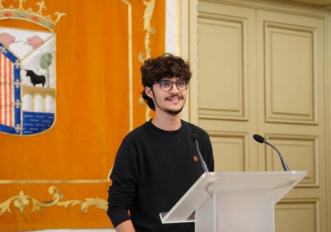 El actor Biel Rossell durante su intervención.